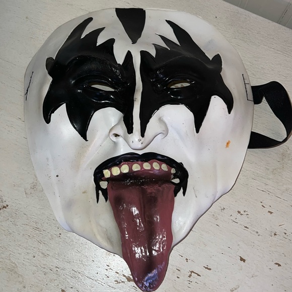 Rubies Costumes Paul Stanley Kiss Gene Simmons mask - Picture 1 of 4